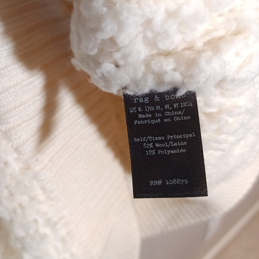 Rag & Bone Jeans Corinne Sherpa Sweater in Ivory Size L - Picture 4 of 5